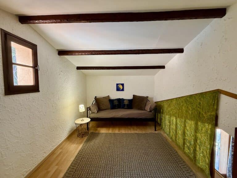 urlaub-in-der-provence-villa-la-luna-mezzanine
