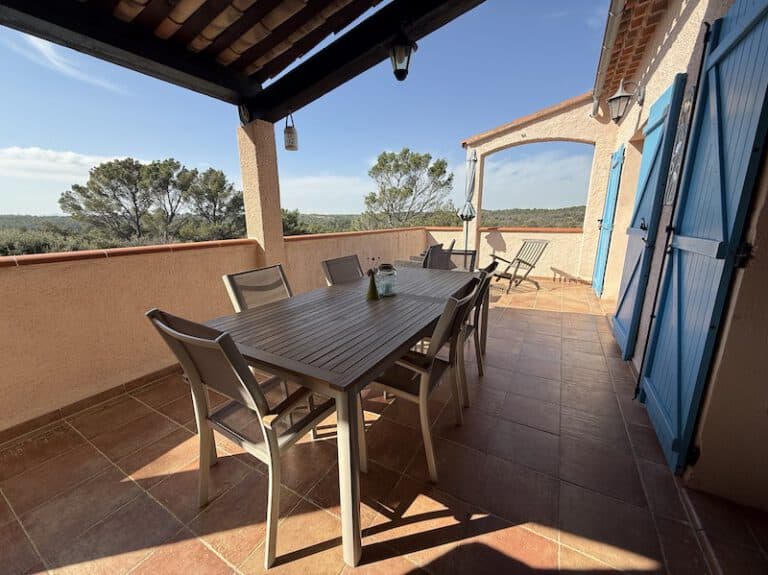 urlaub-in-der-provence-villa-la-luna-terrasse